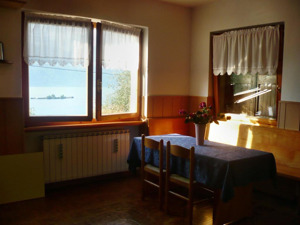Appartamento Michela Brenzone sul Garda Rom bilde